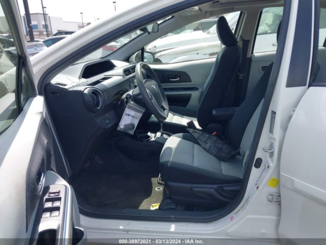 Photo 4 VIN: JTDKDTB37D1041098 - TOYOTA PRIUS C 