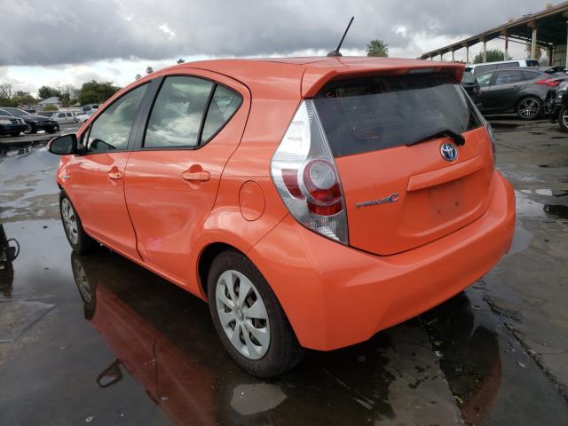 Photo 2 VIN: JTDKDTB37D1041120 - TOYOTA PRIUS C 