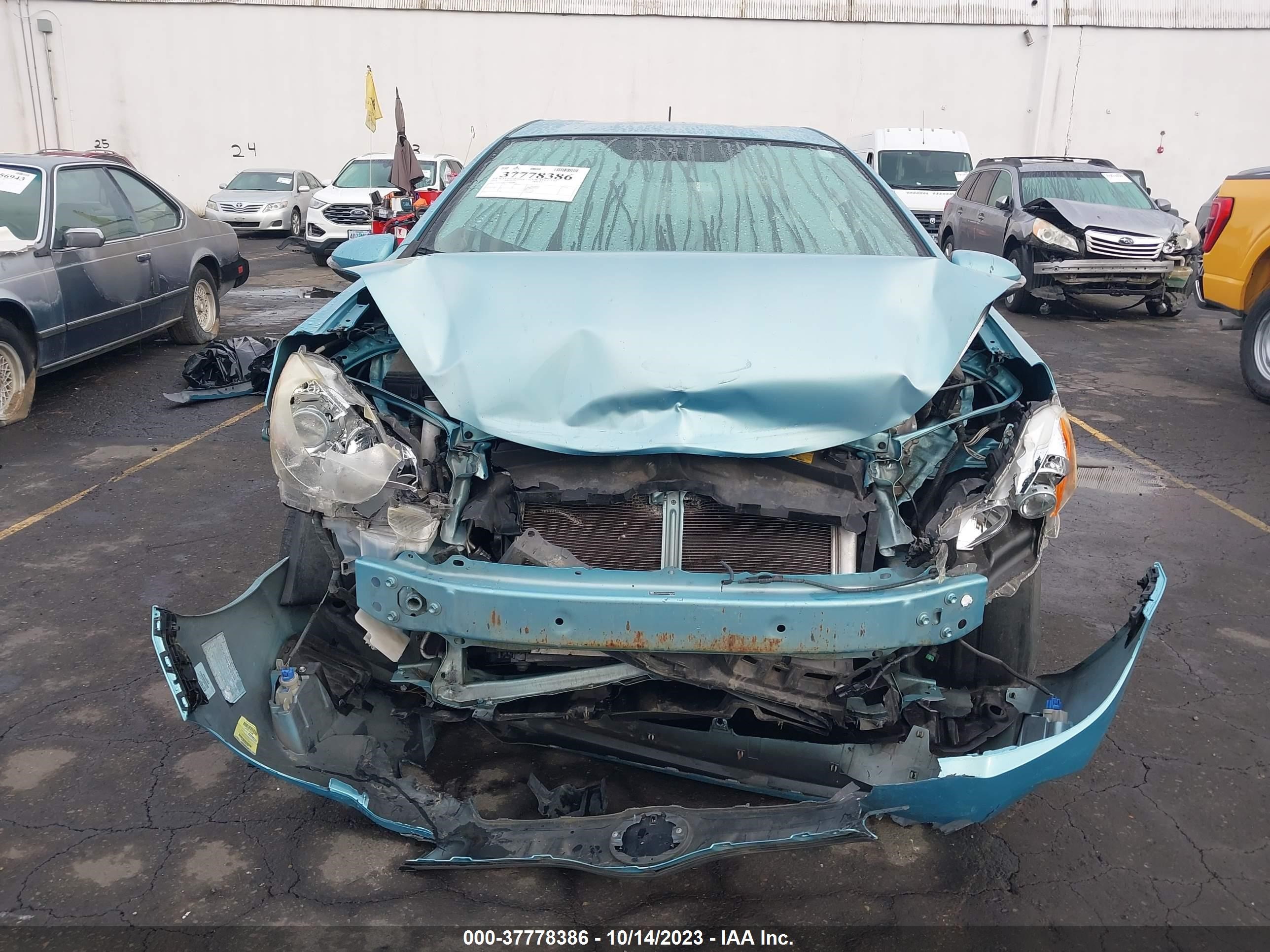 Photo 10 VIN: JTDKDTB37D1046608 - TOYOTA PRIUS C 