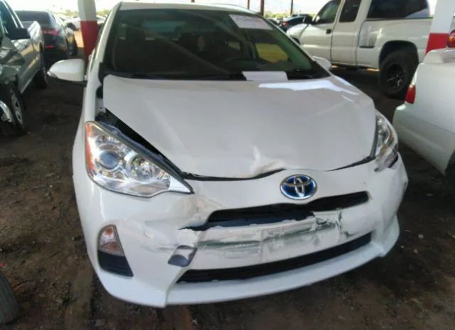 Photo 5 VIN: JTDKDTB37D1047452 - TOYOTA PRIUS C 