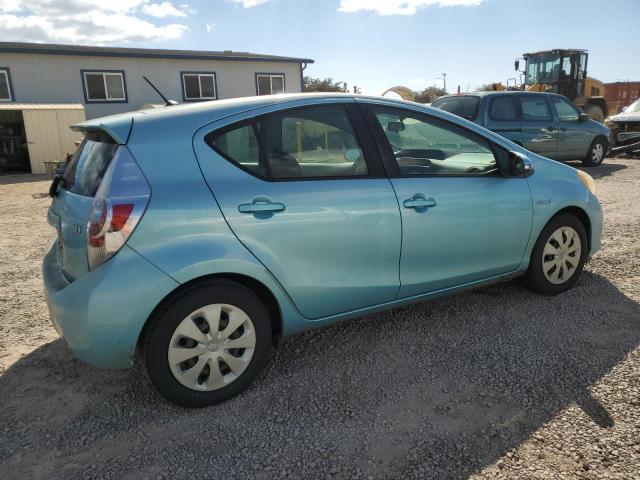 Photo 2 VIN: JTDKDTB37D1058046 - TOYOTA PRIUS C 