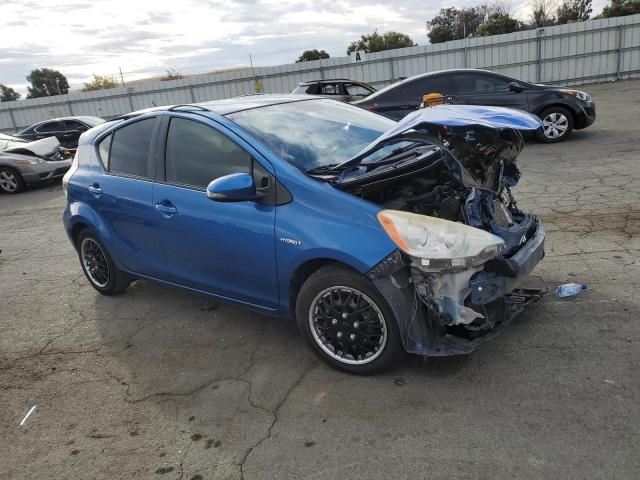 Photo 3 VIN: JTDKDTB37D1530469 - TOYOTA PRIUS 