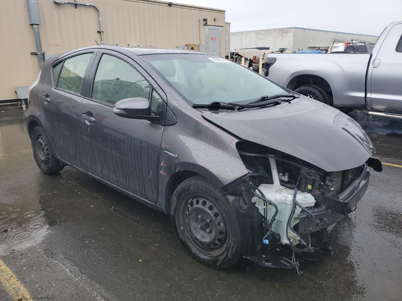 Photo 3 VIN: JTDKDTB37D1533047 - TOYOTA PRIUS 