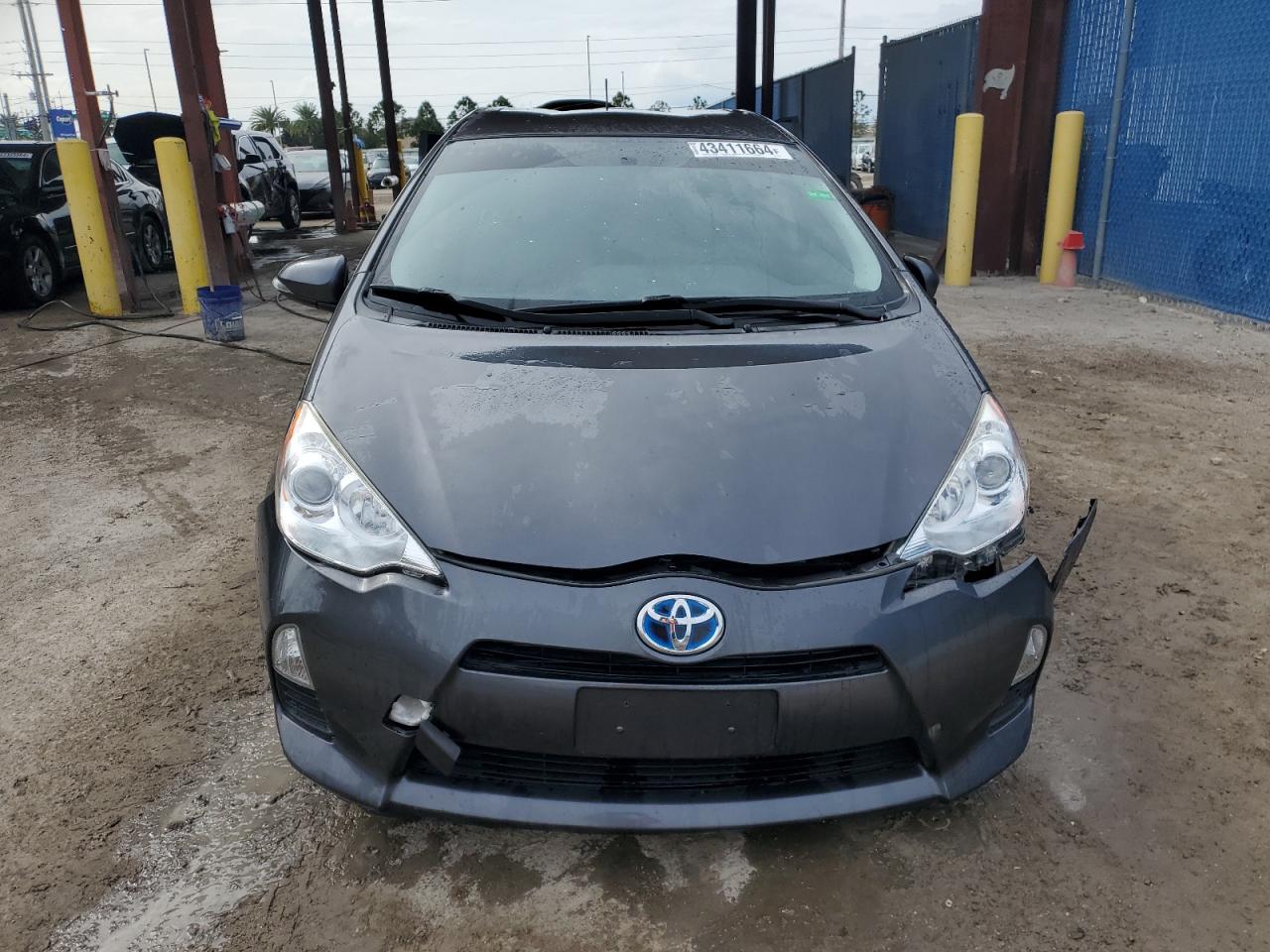 Photo 4 VIN: JTDKDTB37D1540015 - TOYOTA PRIUS 