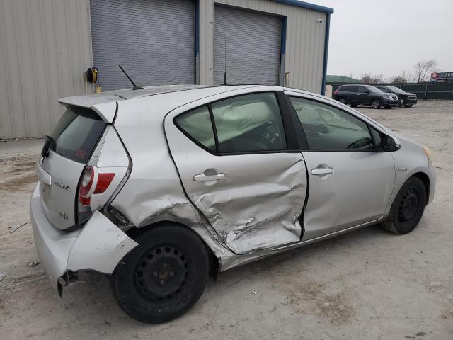 Photo 2 VIN: JTDKDTB37D1541729 - TOYOTA PRIUS C 