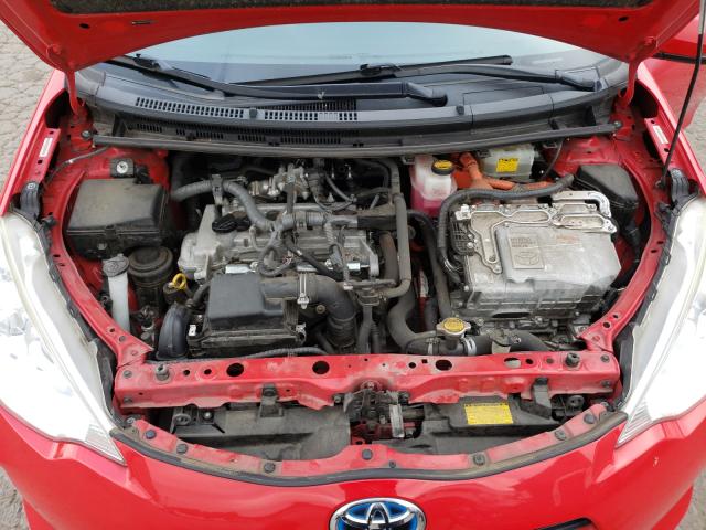 Photo 6 VIN: JTDKDTB37D1557512 - TOYOTA PRIUS C 