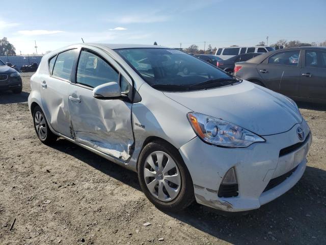 Photo 3 VIN: JTDKDTB37E1065869 - TOYOTA PRIUS C 