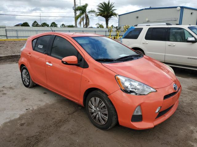 Photo 3 VIN: JTDKDTB37E1066987 - TOYOTA PRIUS C 