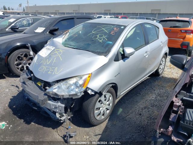 Photo 1 VIN: JTDKDTB37E1568186 - TOYOTA PRIUS C 