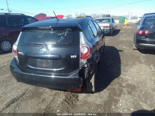 Photo 3 VIN: JTDKDTB37E1569810 - TOYOTA PRIUS C 