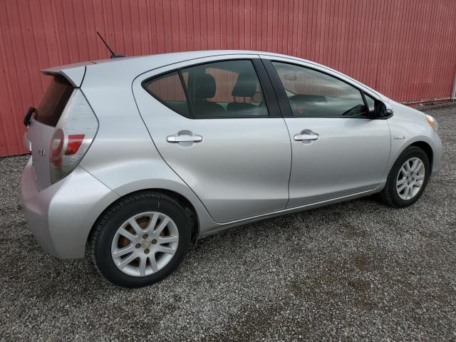 Photo 2 VIN: JTDKDTB37E1571850 - TOYOTA PRIUS C 