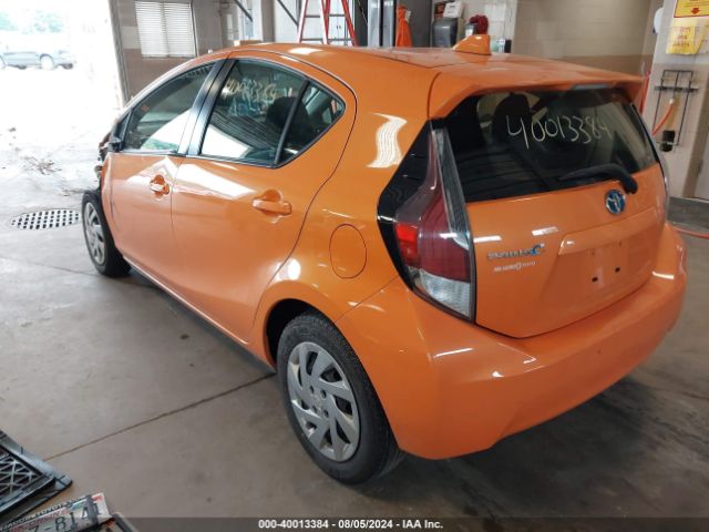 Photo 2 VIN: JTDKDTB37F1087033 - TOYOTA PRIUS C 