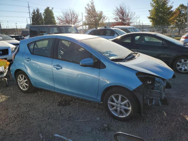 Photo 3 VIN: JTDKDTB37F1099828 - TOYOTA PRIUS 