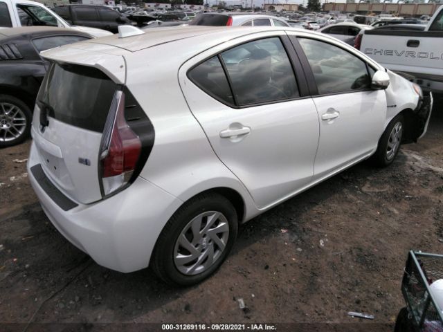 Photo 3 VIN: JTDKDTB37F1104719 - TOYOTA PRIUS C 