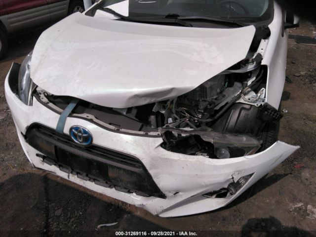 Photo 5 VIN: JTDKDTB37F1104719 - TOYOTA PRIUS C 