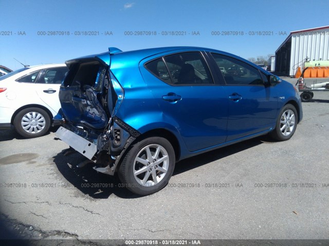 Photo 3 VIN: JTDKDTB37F1113100 - TOYOTA PRIUS C 