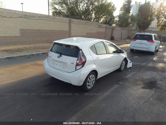 Photo 3 VIN: JTDKDTB37F1586172 - TOYOTA PRIUS C 