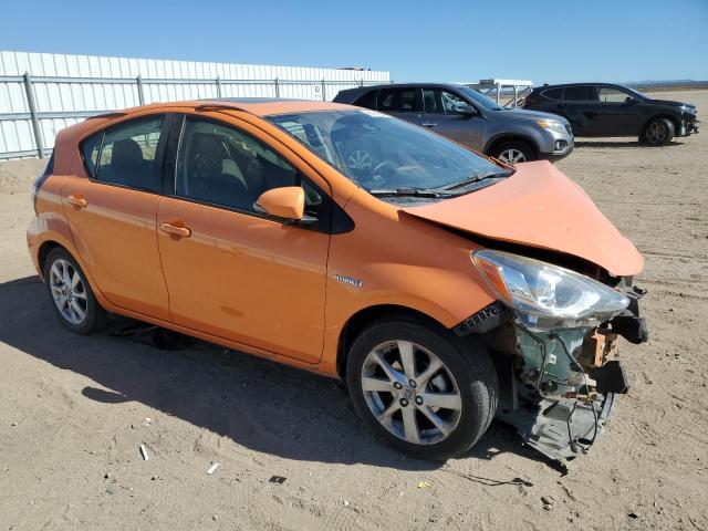 Photo 3 VIN: JTDKDTB37G1116757 - TOYOTA PRIUS C 