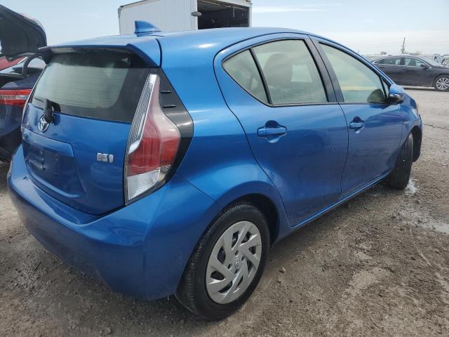 Photo 2 VIN: JTDKDTB37G1120663 - TOYOTA PRIUS C 