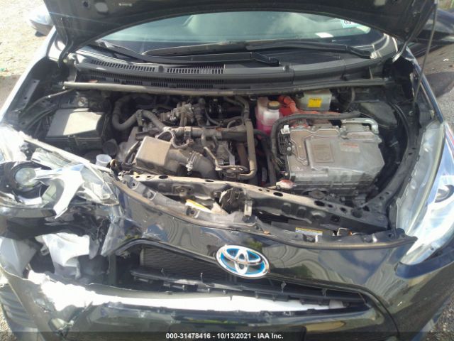 Photo 9 VIN: JTDKDTB37G1130450 - TOYOTA PRIUS C 