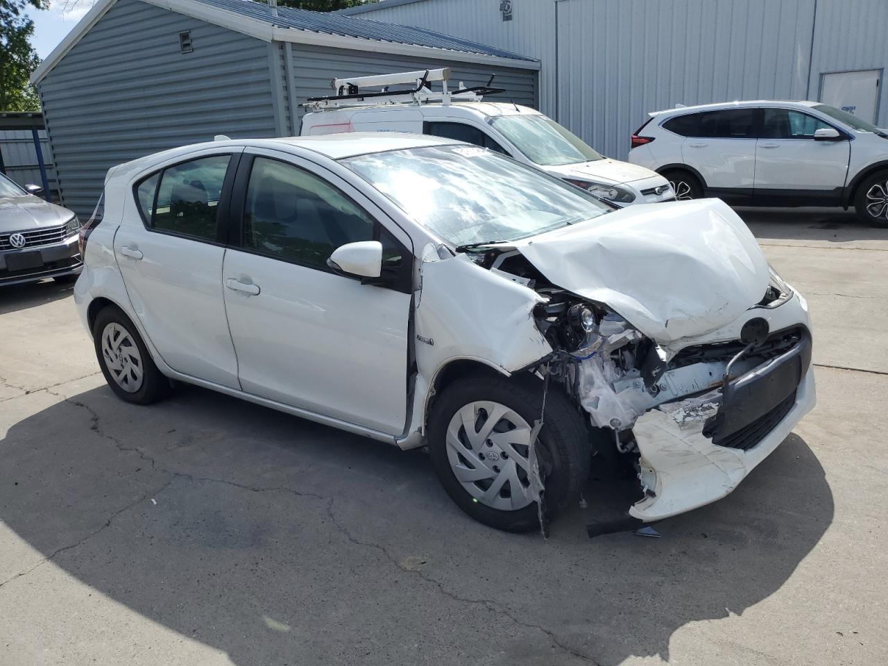 Photo 3 VIN: JTDKDTB37G1590451 - TOYOTA PRIUS 