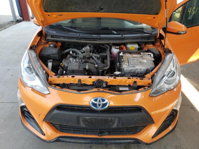 Photo 6 VIN: JTDKDTB37H1594842 - TOYOTA PRIUS C 