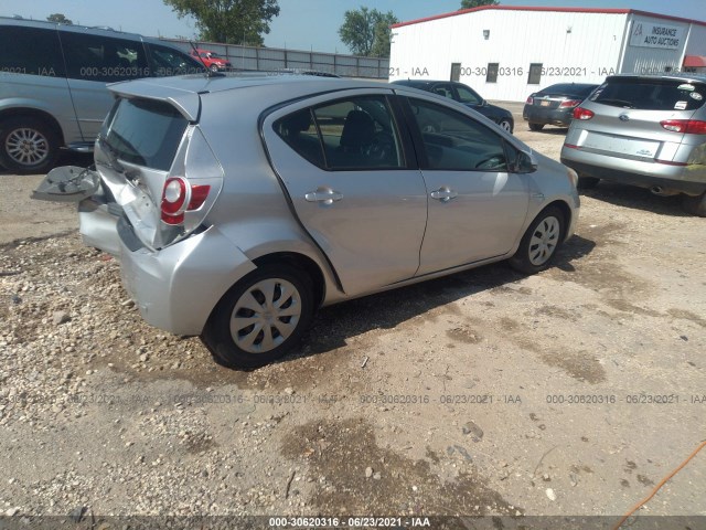 Photo 3 VIN: JTDKDTB38C1003409 - TOYOTA PRIUS C 