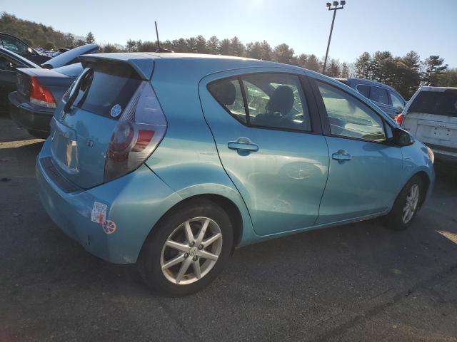 Photo 2 VIN: JTDKDTB38C1022915 - TOYOTA PRIUS 