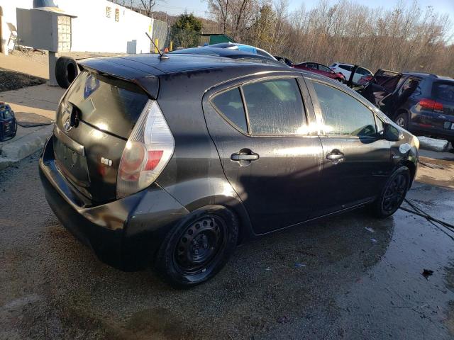 Photo 2 VIN: JTDKDTB38C1025670 - TOYOTA PRIUS C 