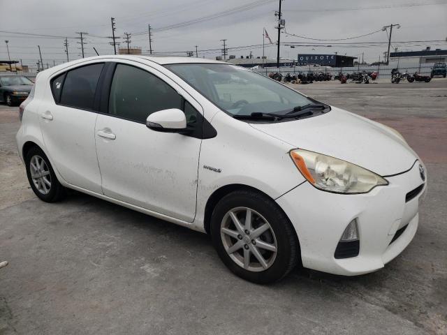 Photo 3 VIN: JTDKDTB38C1029203 - TOYOTA PRIUS 