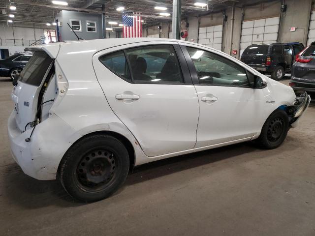 Photo 2 VIN: JTDKDTB38C1514313 - TOYOTA PRIUS C 