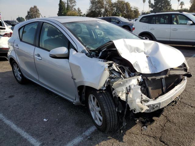 Photo 3 VIN: JTDKDTB38D1043975 - TOYOTA PRIUS C 