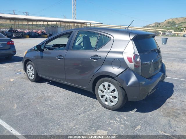 Photo 2 VIN: JTDKDTB38D1044625 - TOYOTA PRIUS C 