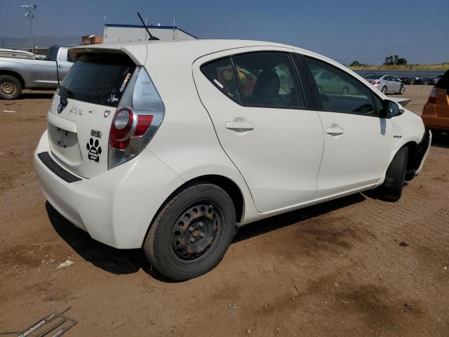 Photo 2 VIN: JTDKDTB38D1046987 - TOYOTA PRIUS C 