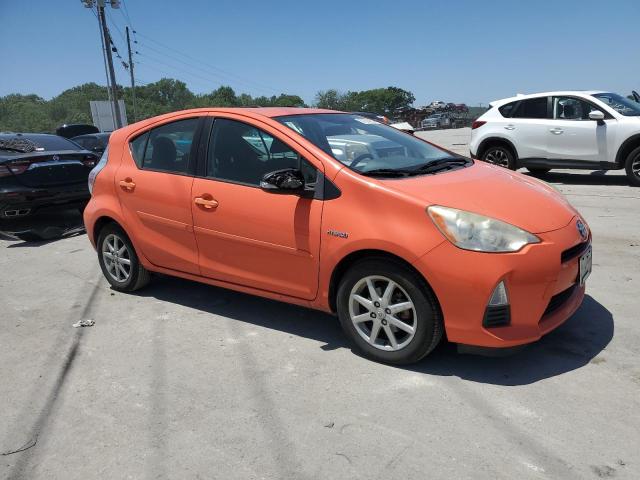 Photo 3 VIN: JTDKDTB38D1047668 - TOYOTA PRIUS 