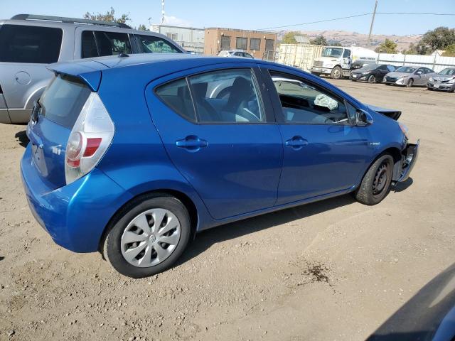 Photo 2 VIN: JTDKDTB38D1049341 - TOYOTA PRIUS C 