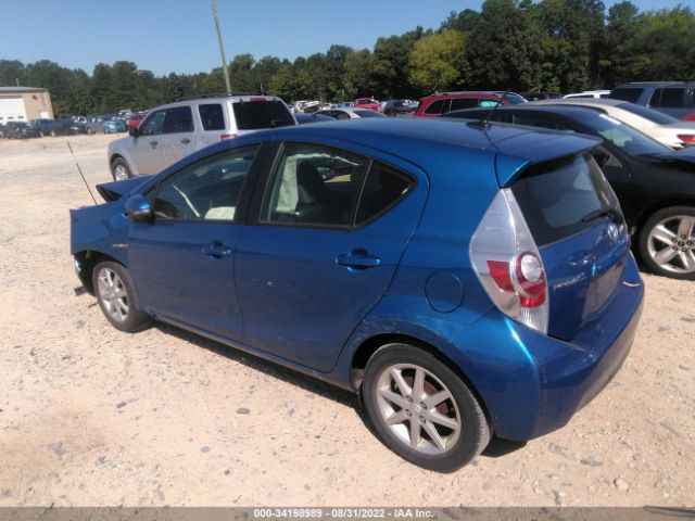 Photo 2 VIN: JTDKDTB38D1050232 - TOYOTA PRIUS C 