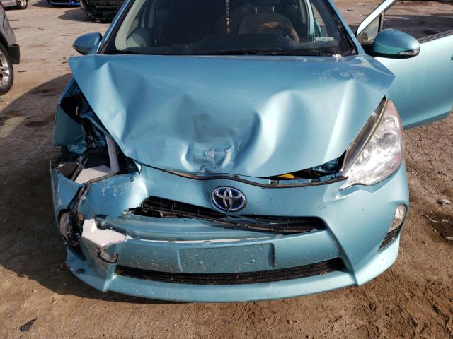 Photo 6 VIN: JTDKDTB38D1050523 - TOYOTA PRIUS C 