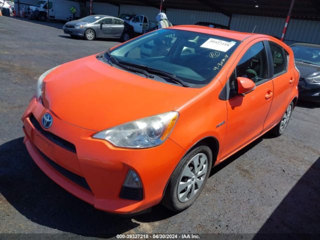 Photo 1 VIN: JTDKDTB38D1052725 - TOYOTA PRIUS C 