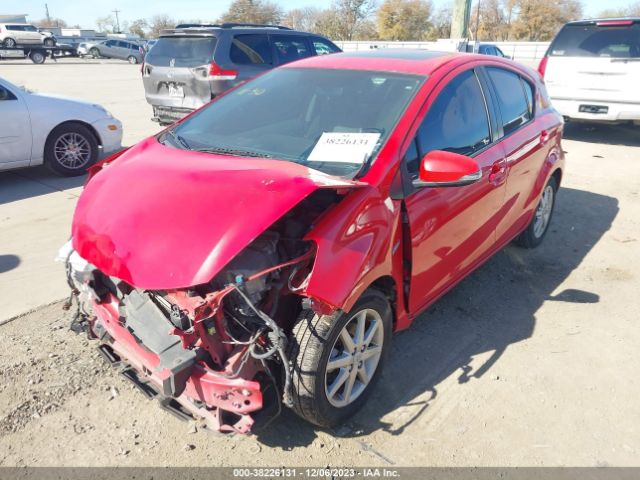 Photo 1 VIN: JTDKDTB38D1055141 - TOYOTA PRIUS C 