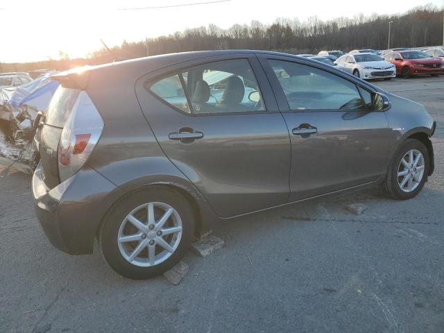 Photo 2 VIN: JTDKDTB38D1057732 - TOYOTA PRIUS 