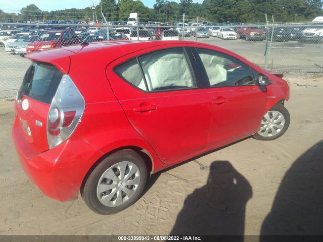 Photo 3 VIN: JTDKDTB38D1540461 - TOYOTA PRIUS C 