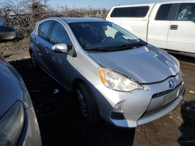 Photo 3 VIN: JTDKDTB38D1546177 - TOYOTA PRIUS 