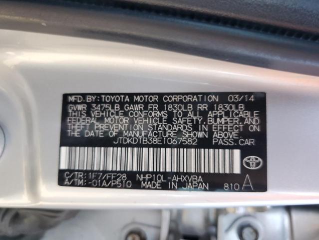 Photo 11 VIN: JTDKDTB38E1067582 - TOYOTA PRIUS C 