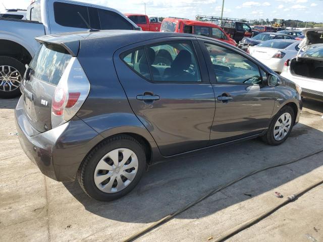 Photo 2 VIN: JTDKDTB38E1075326 - TOYOTA PRIUS C 