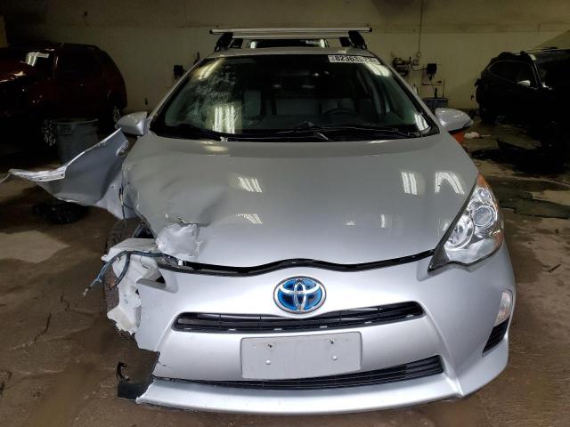 Photo 4 VIN: JTDKDTB38E1075665 - TOYOTA PRIUS 