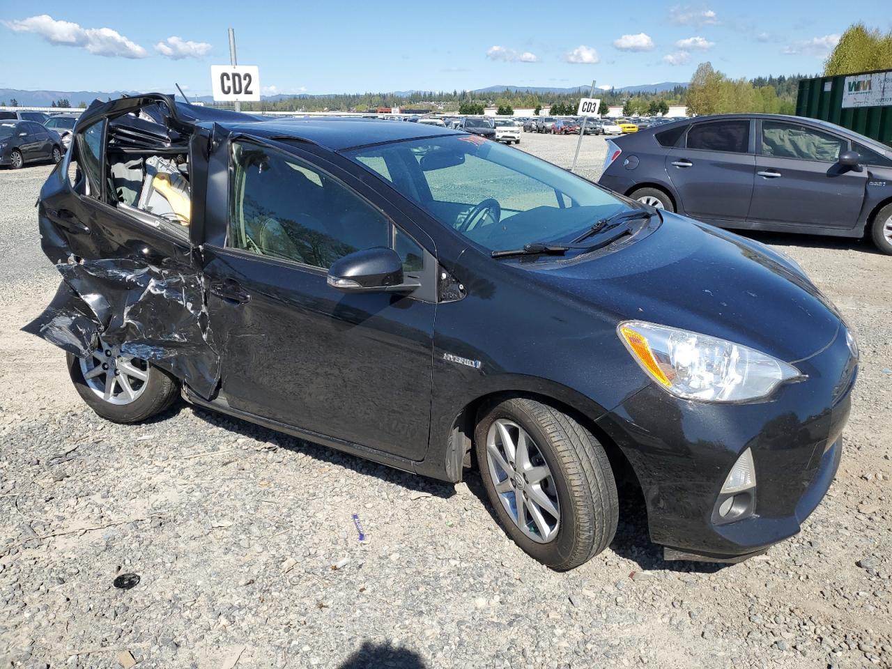 Photo 3 VIN: JTDKDTB38E1077285 - TOYOTA PRIUS 