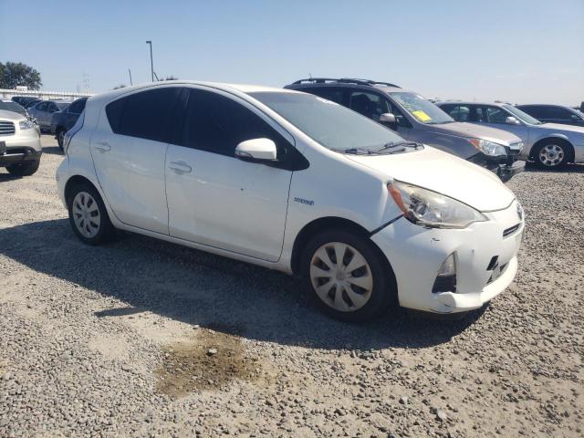 Photo 3 VIN: JTDKDTB38E1560047 - TOYOTA PRIUS C 