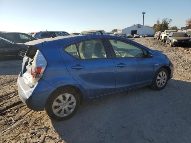 Photo 2 VIN: JTDKDTB38E1563711 - TOYOTA PRIUS C 