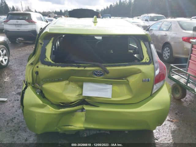 Photo 5 VIN: JTDKDTB38F1091821 - TOYOTA PRIUS C 